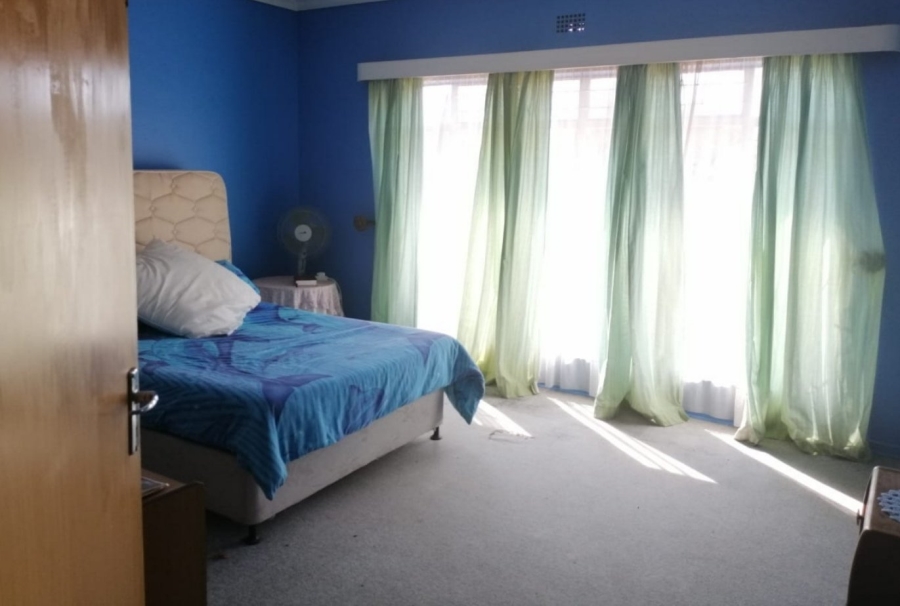 5 Bedroom Property for Sale in Sasolburg Free State